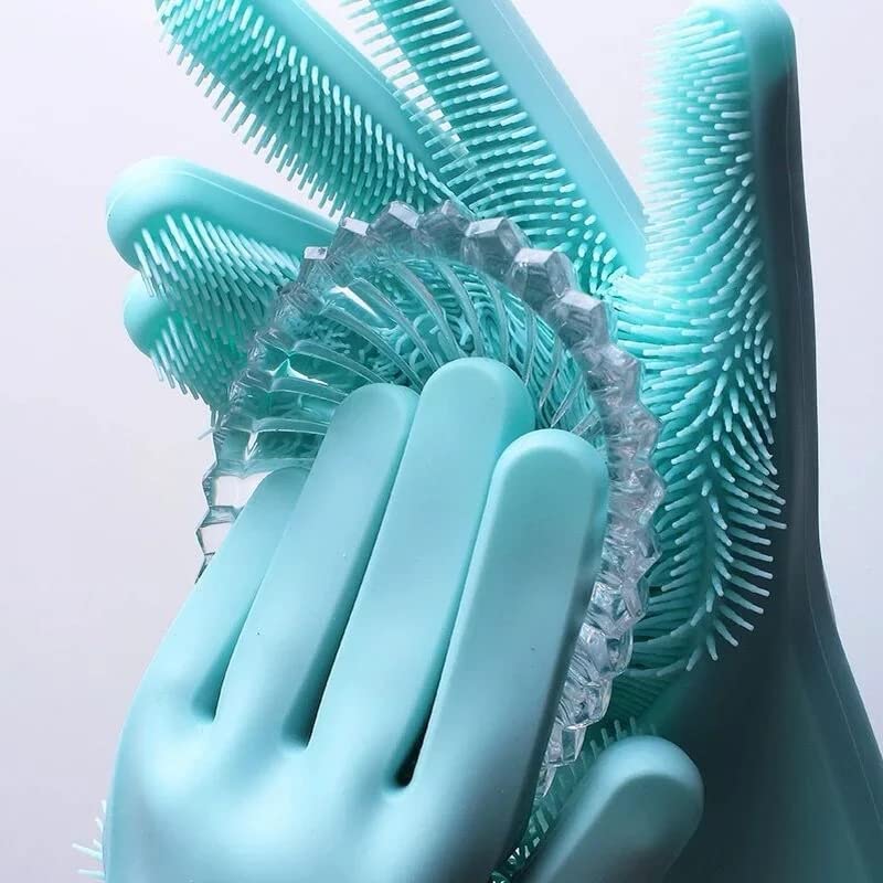 7635
